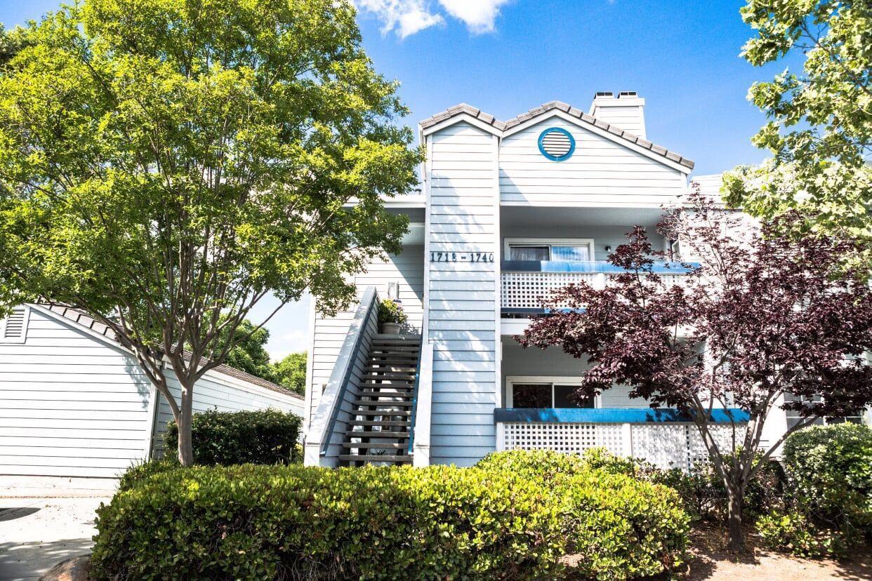1718 Bevin Brook Dr - Photo 1