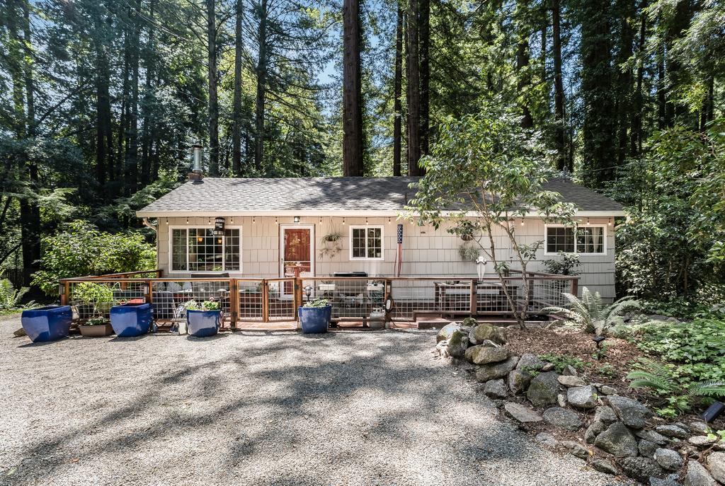 12450 Lorenzo Ave - Photo 1