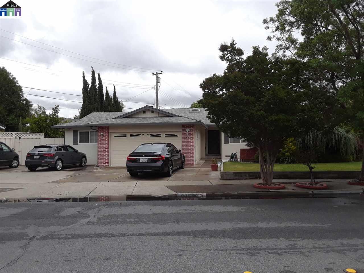 4764 Seneca Park Ave - Photo 1