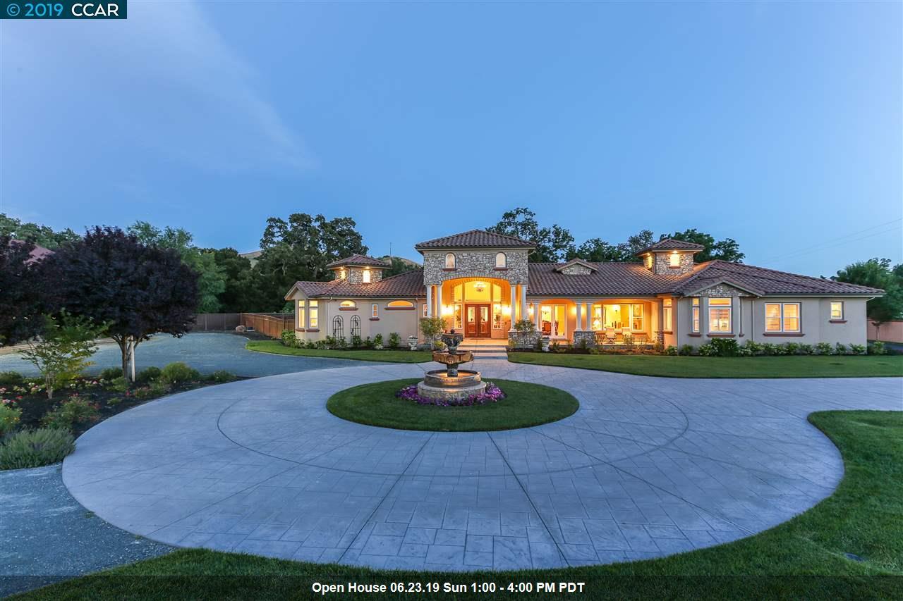 5530 Johnston Rd - Photo 1