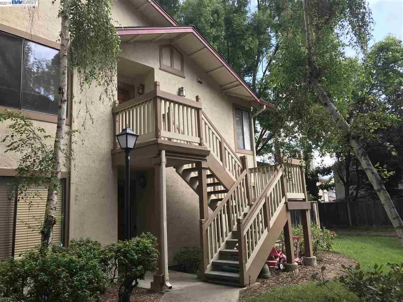 38697 Huntington Circle - Photo 1