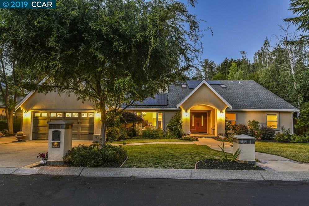 110 La Sonoma Way - Photo 1