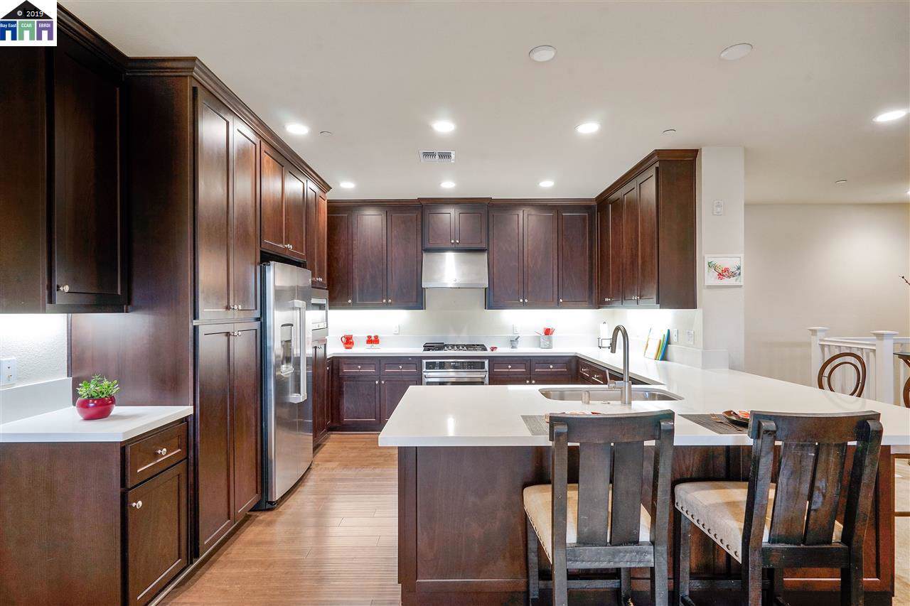 724 Tranquility Cir - Photo 1