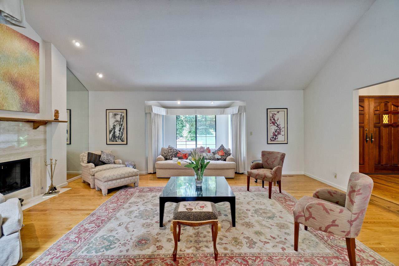 1330 Millbrae Ave - Photo 1