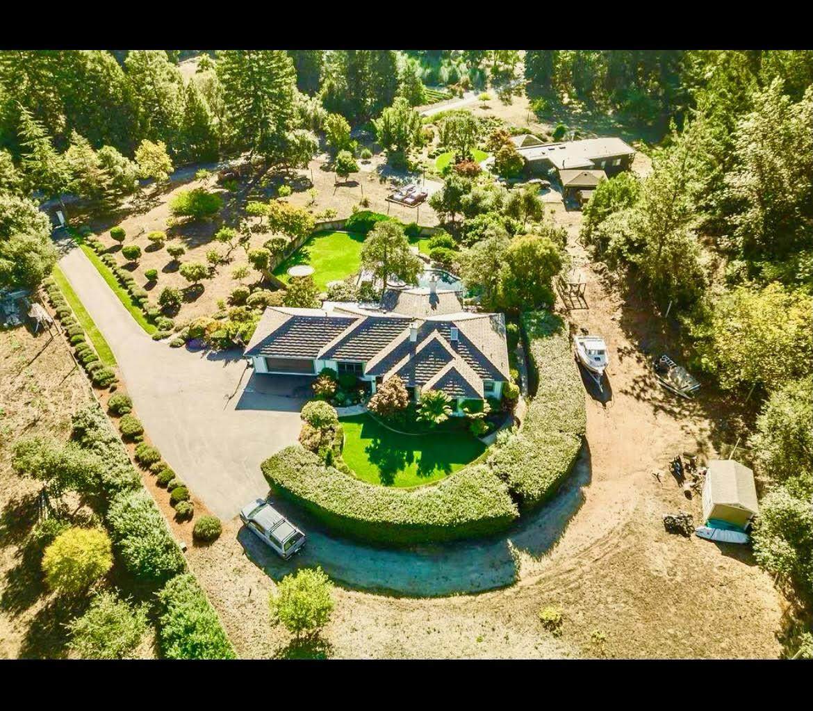 2947 Pleasant Valley Rd - Photo 1
