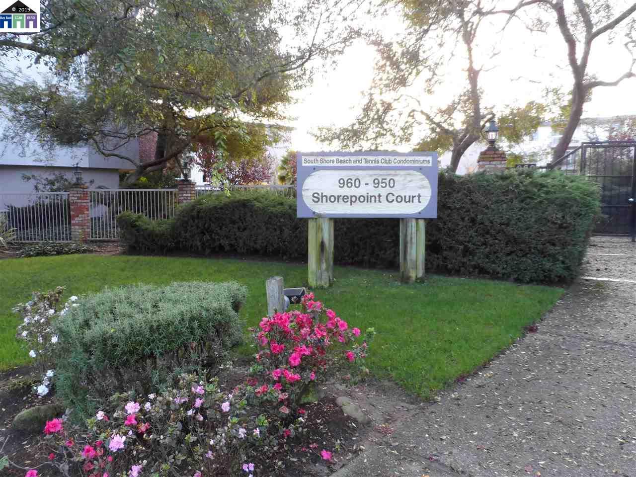 960 Shorepoint Court - Photo 1