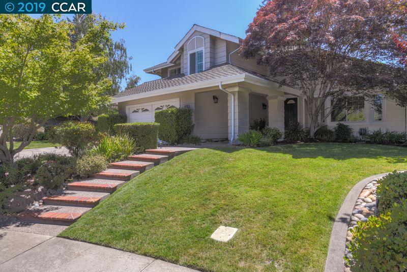 131 Camden Ct - Photo 1