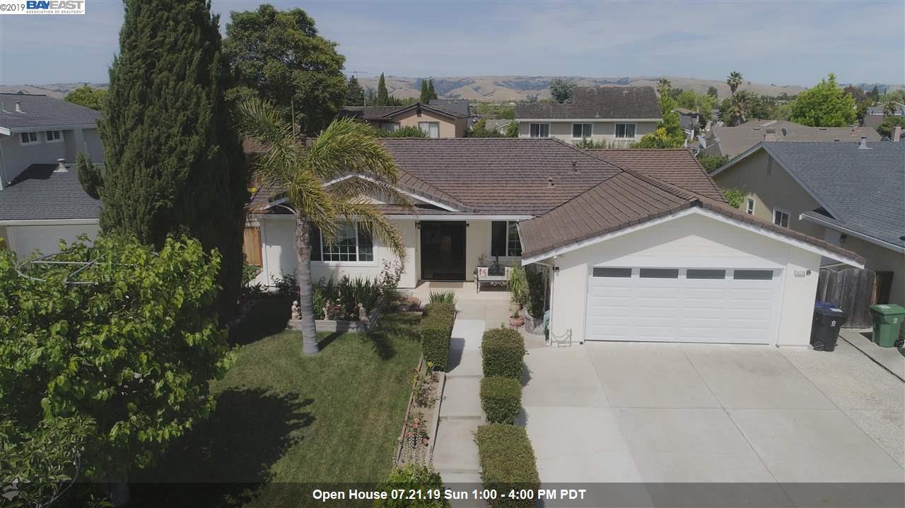 33726 Cassio Circle - Photo 1