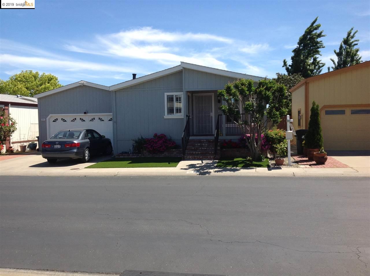 1815 Geneva Ln. - Photo 1