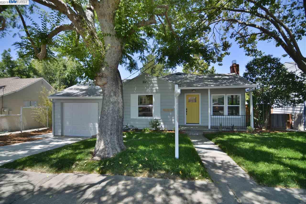2373 Acacia Dr - Photo 1