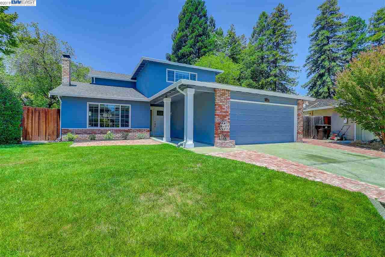 334 Cindy Ct - Photo 1