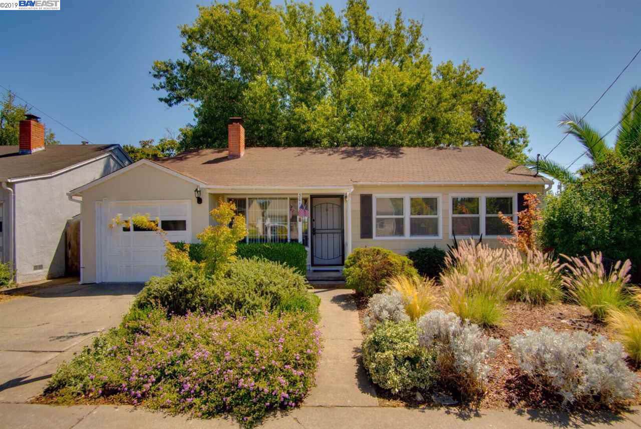 3011 Barlow Dr - Photo 1