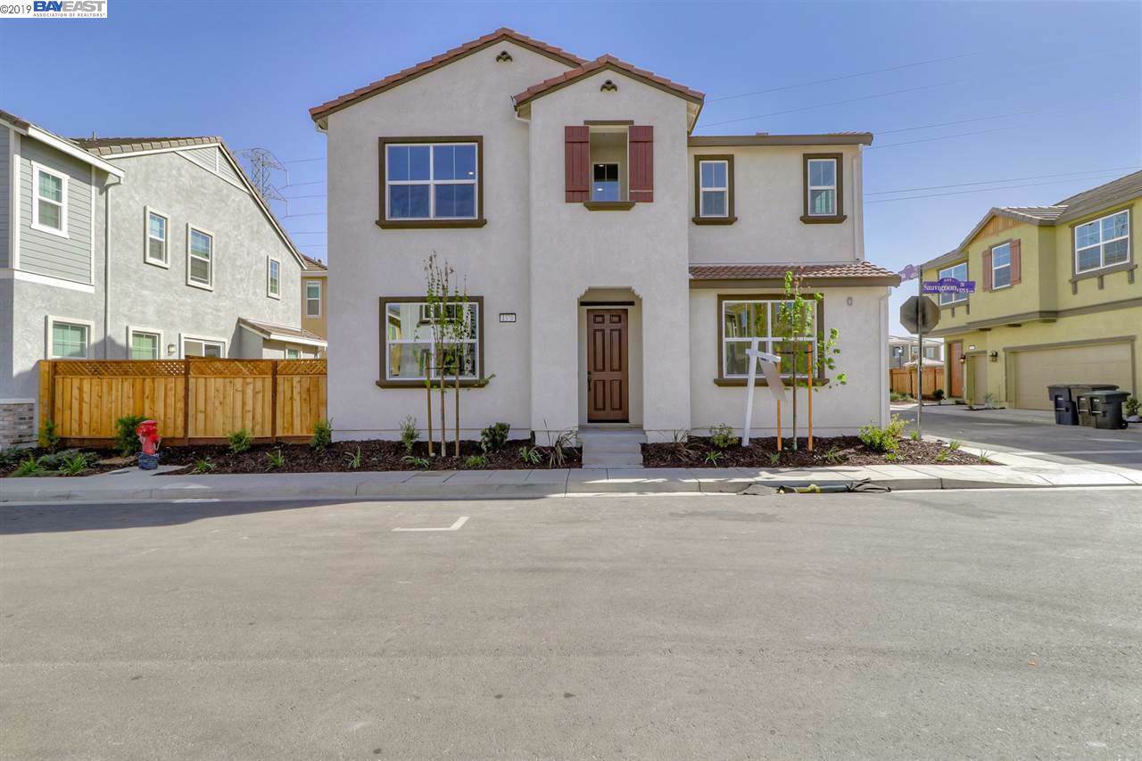 1370 Sauvignon Street - Photo 1