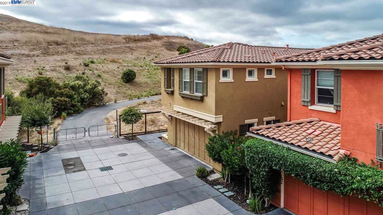 3592 Rocking Horse Ct - Photo 1
