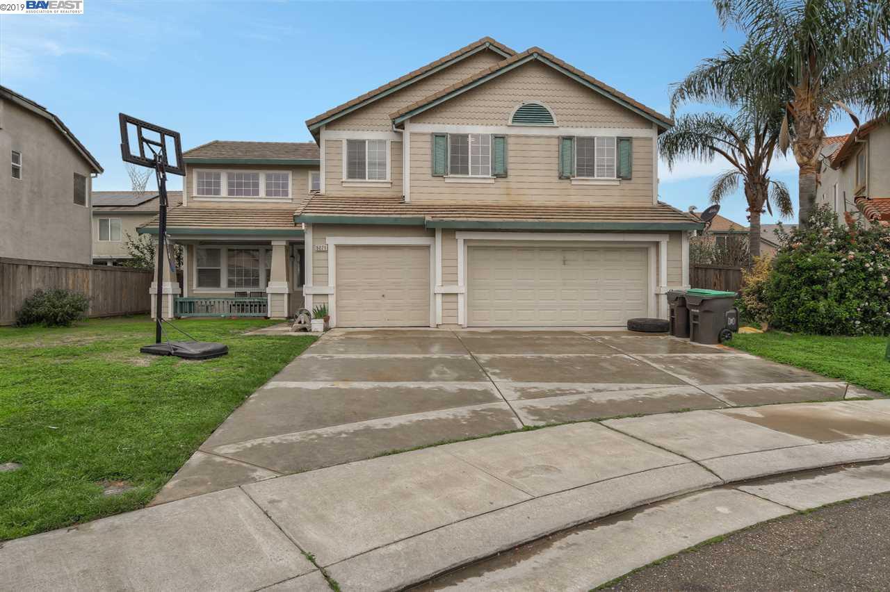 5021 Pier Dr - Photo 1