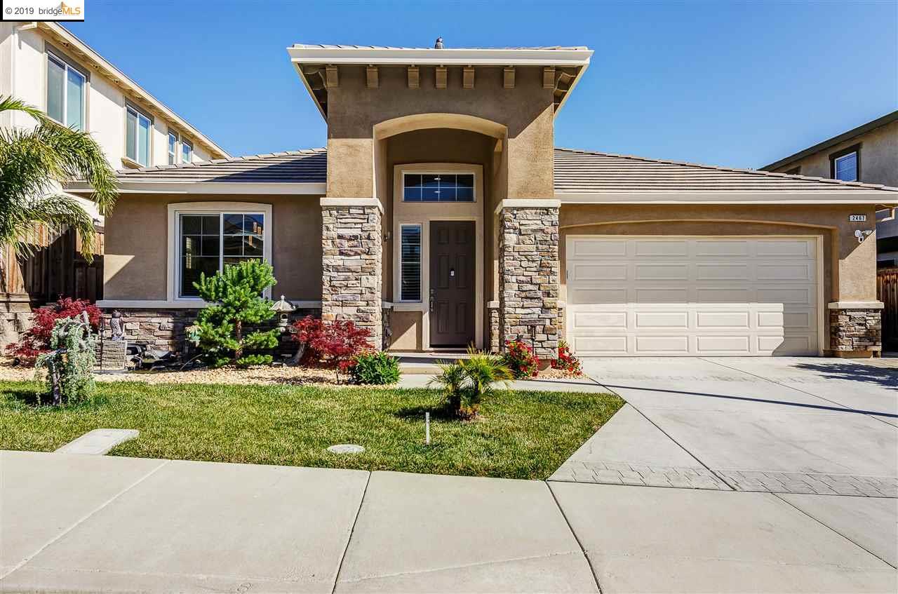2467 Vernal Dr - Photo 1
