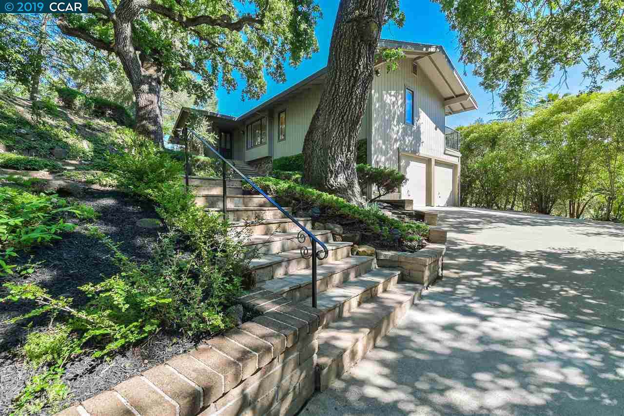 827 La Gonda Way - Photo 1