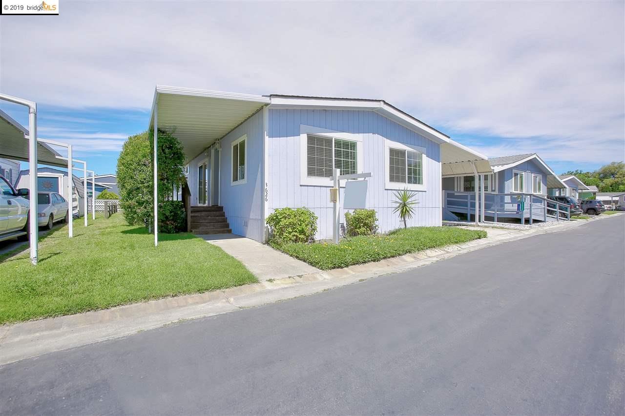 3626 Hawthorne Dr - Photo 1