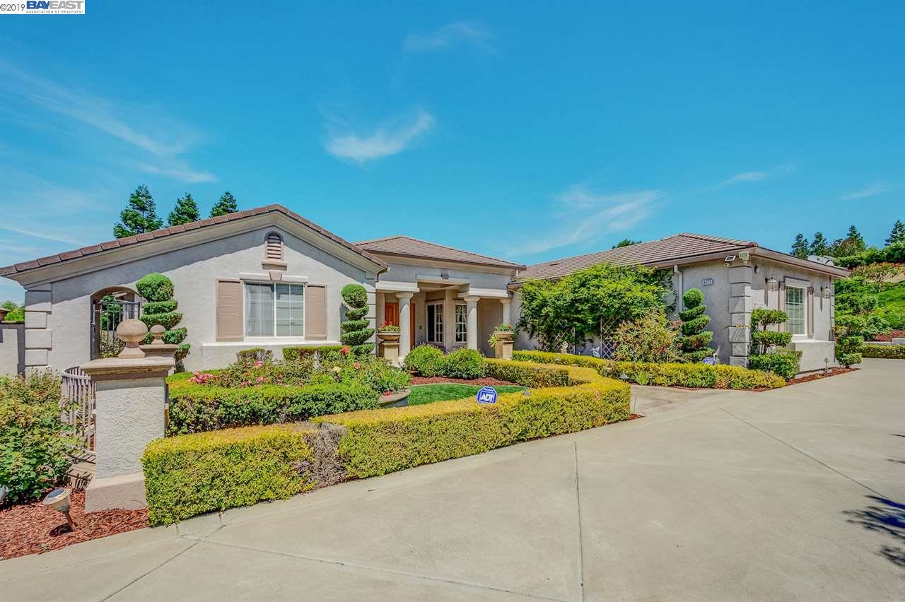 6023 Laurel Creek Dr - Photo 1