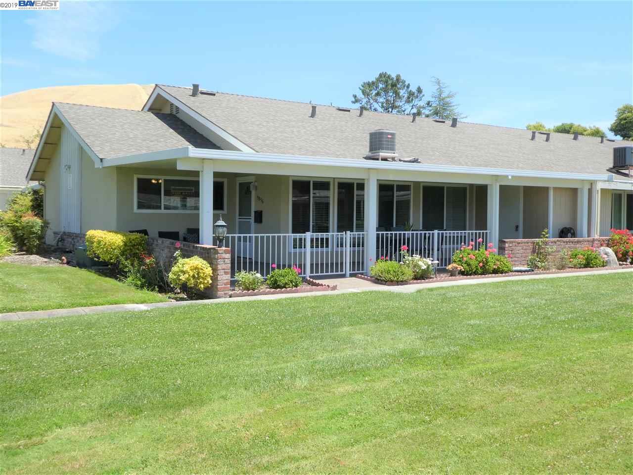 9056 Craydon Cir - Photo 1
