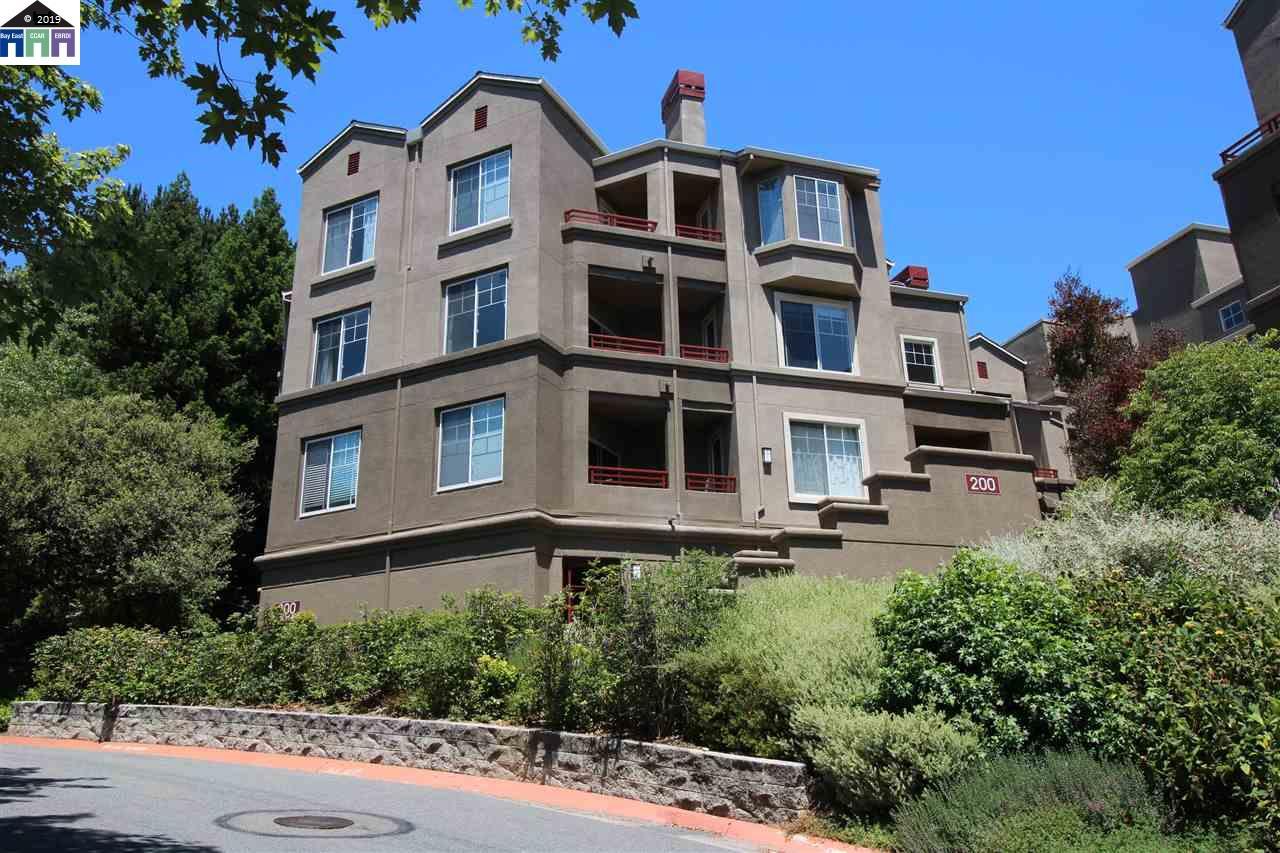 200 Caldecott Ln - Photo 1