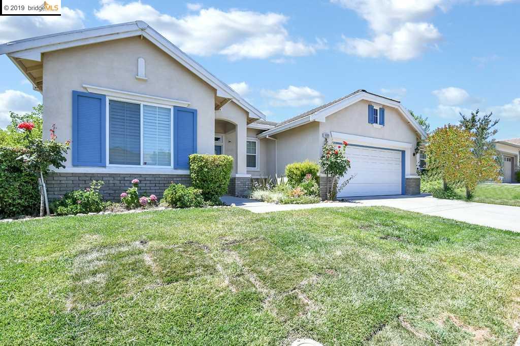 1639 Regent Dr - Photo 1