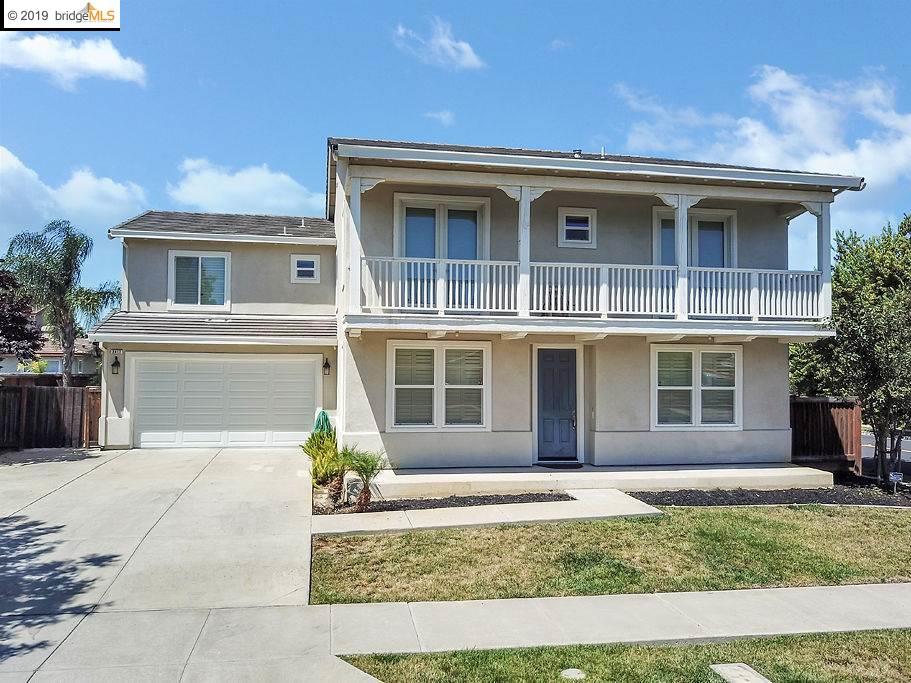 2417 Boulder St - Photo 1