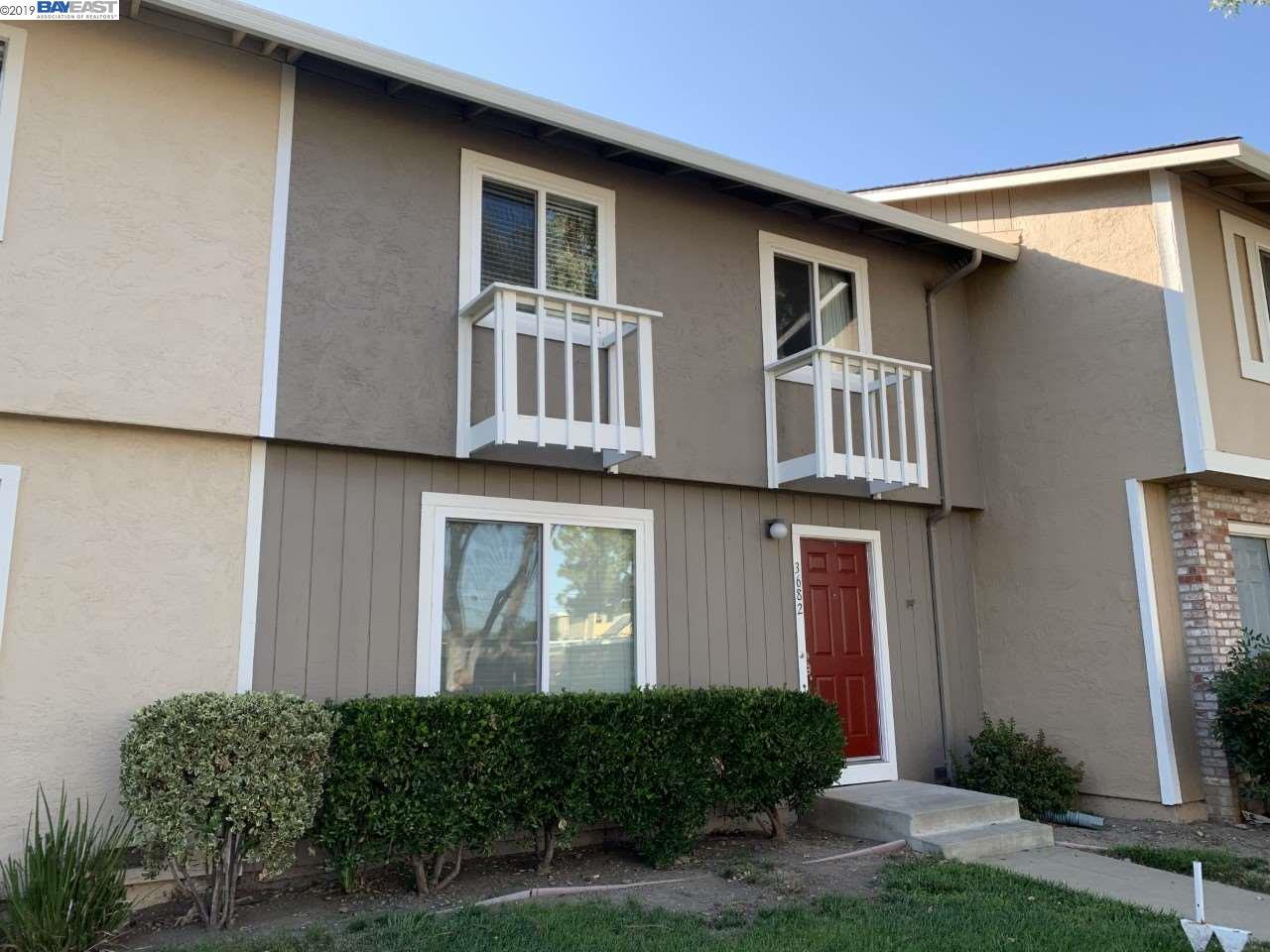 3682 Carrigan Cmn - Photo 1