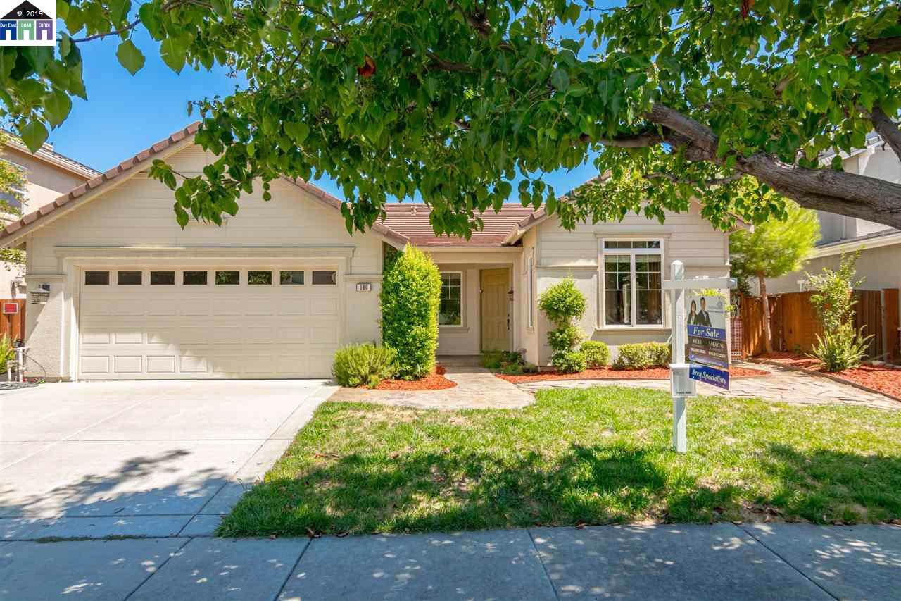 686 Astor Ct - Photo 1