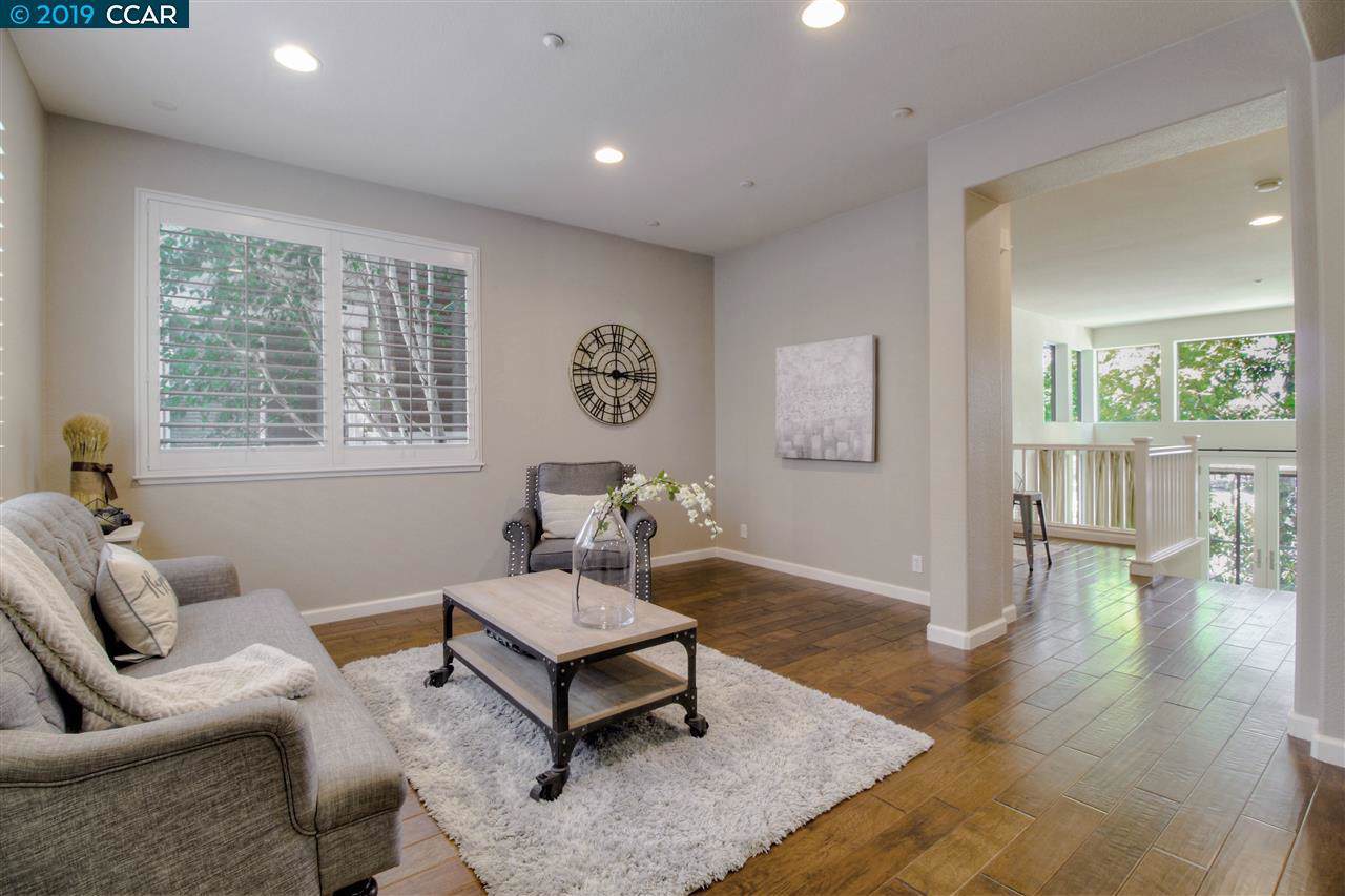 6542 Sierra Ln - Photo 1 6542 Sierra Ln - Photo 1