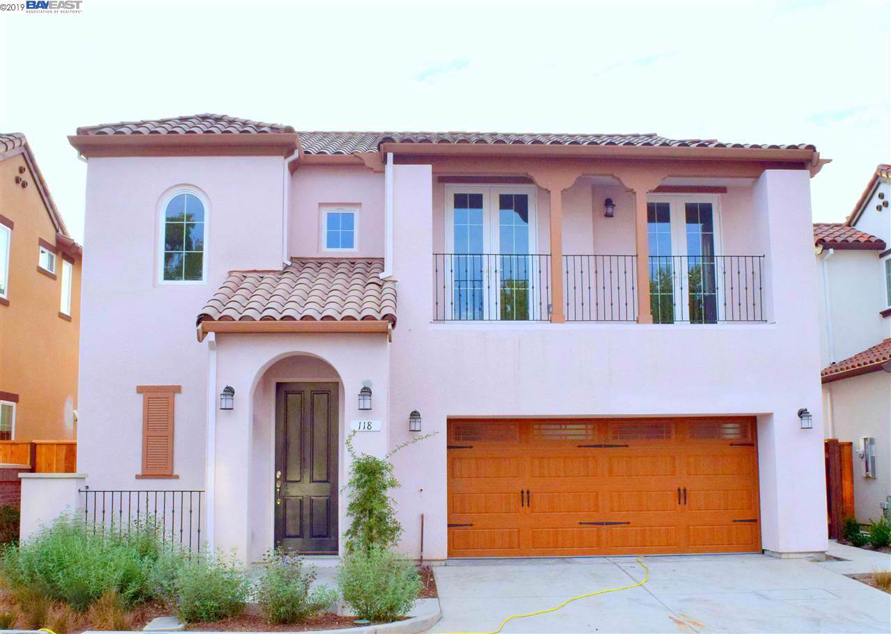 118 Barias Place - Photo 1