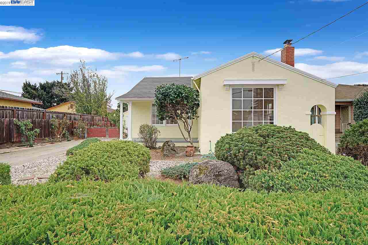 721 Sunset Blvd - Photo 1