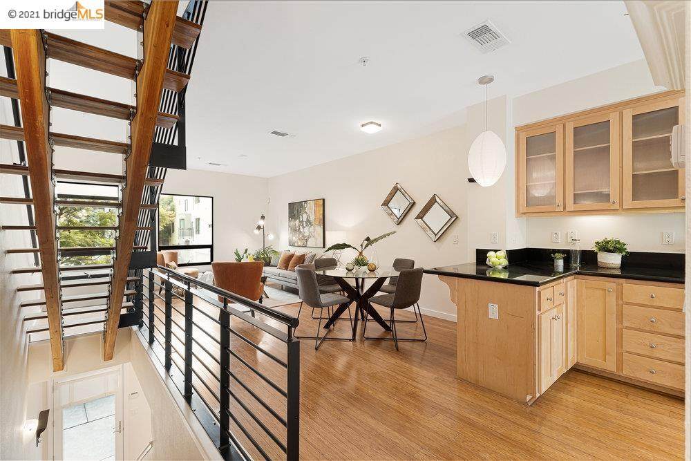 709 Zephyr Dr - Photo 1