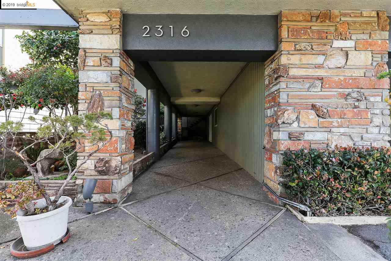 2316 Lakeshore Ave - Photo 1