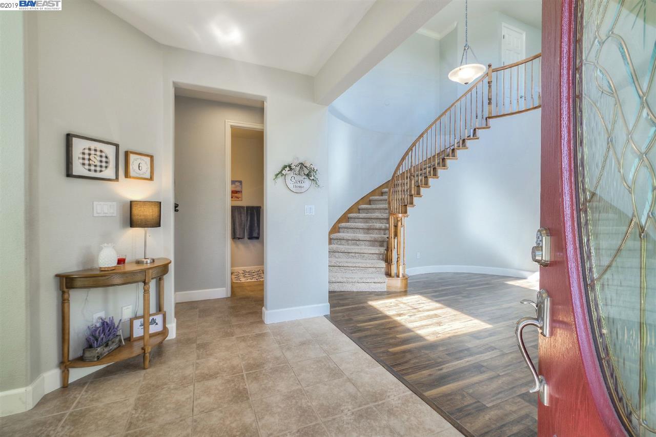 2304 Indian Springs Dr - Photo 1