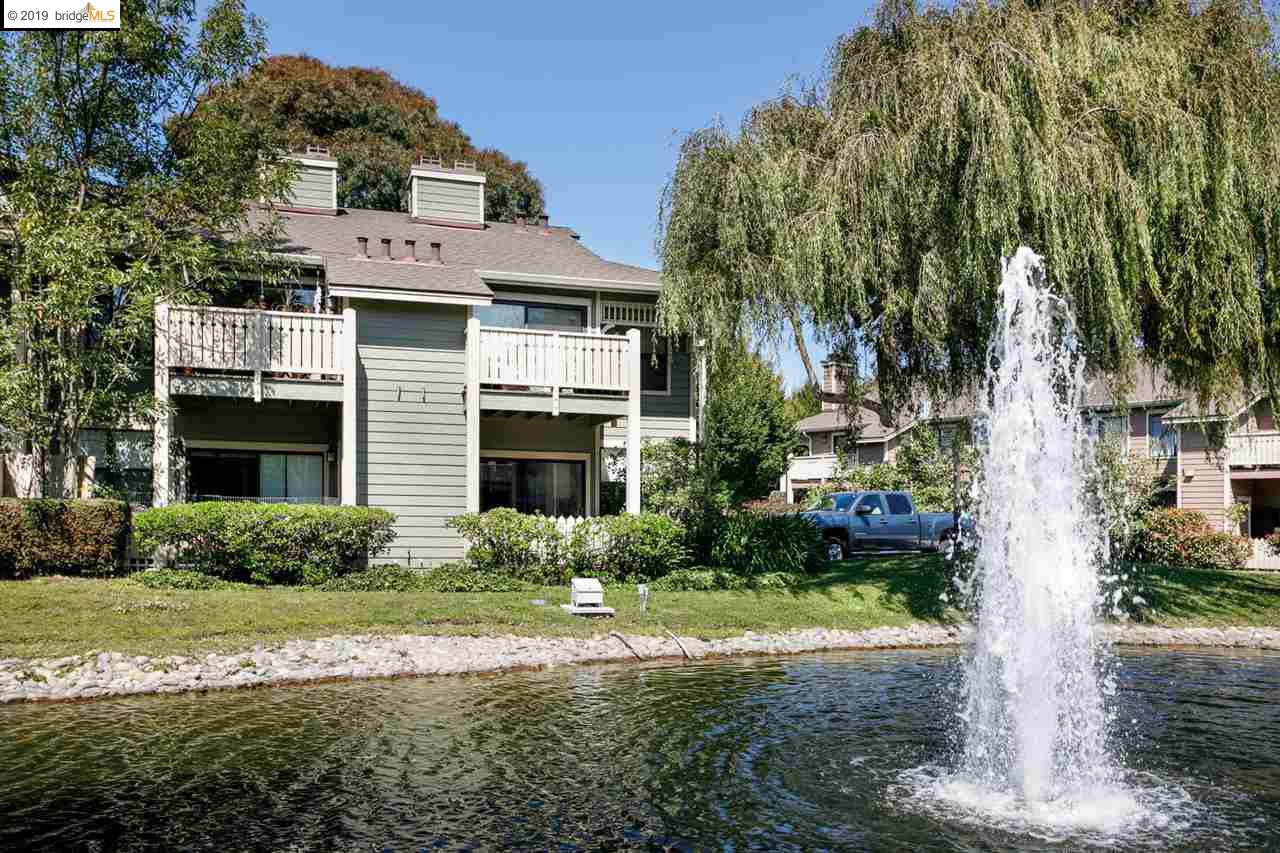 151 Shoreline Ct - Photo 1