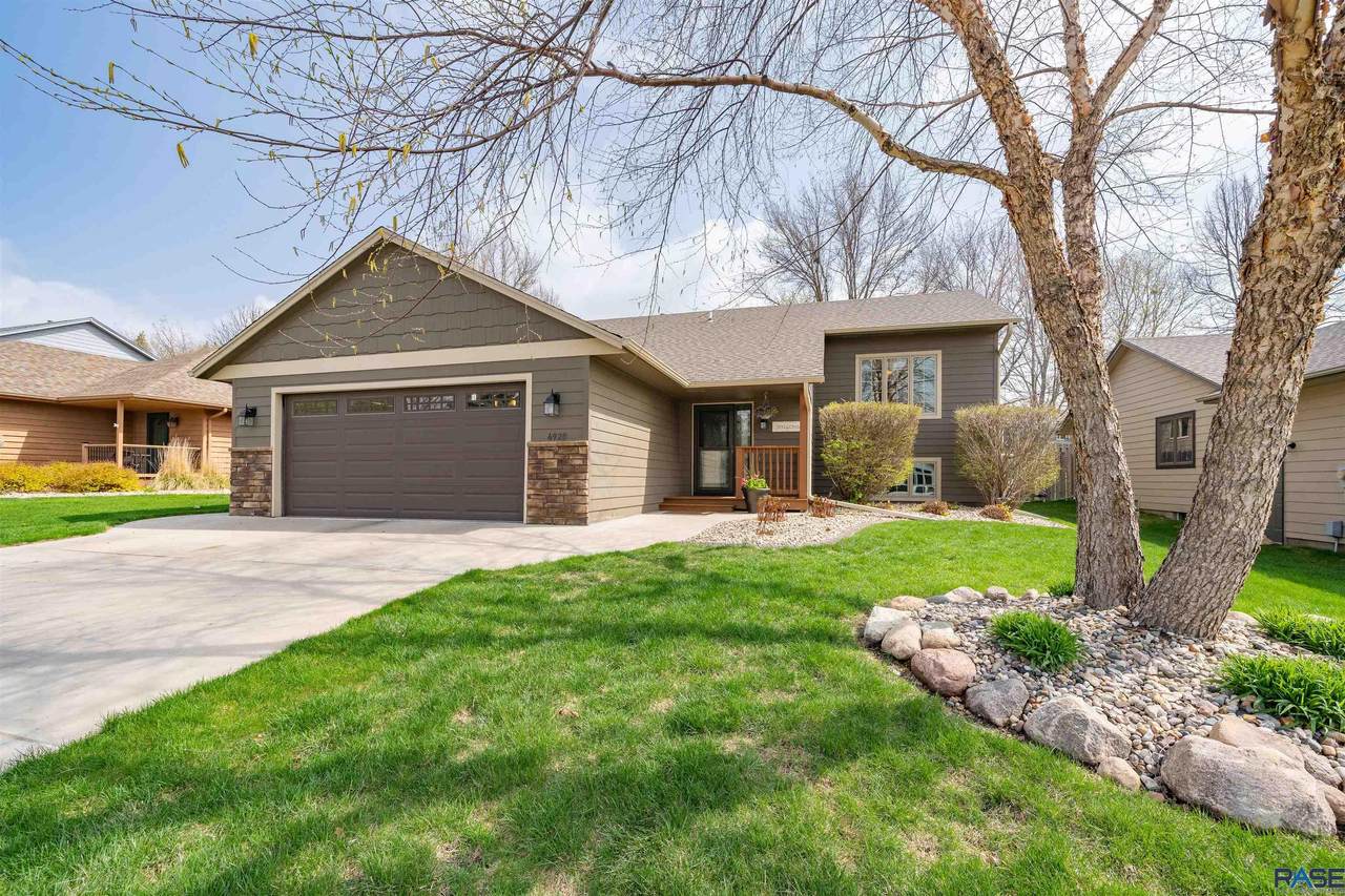 4920 Fernwood Dr - Photo 1