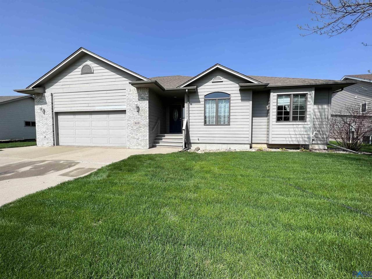 5113 Woodwind Ave - Photo 1