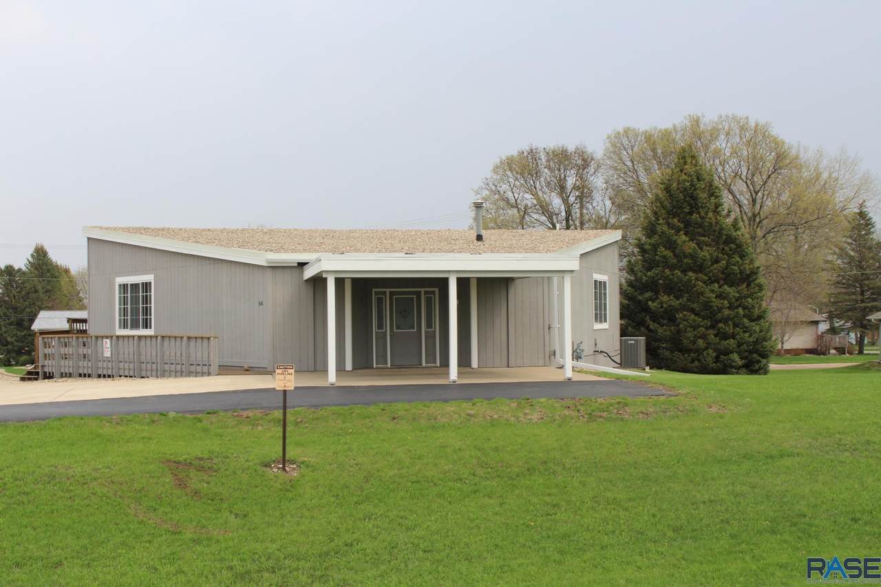 516 Highland Ave - Photo 1