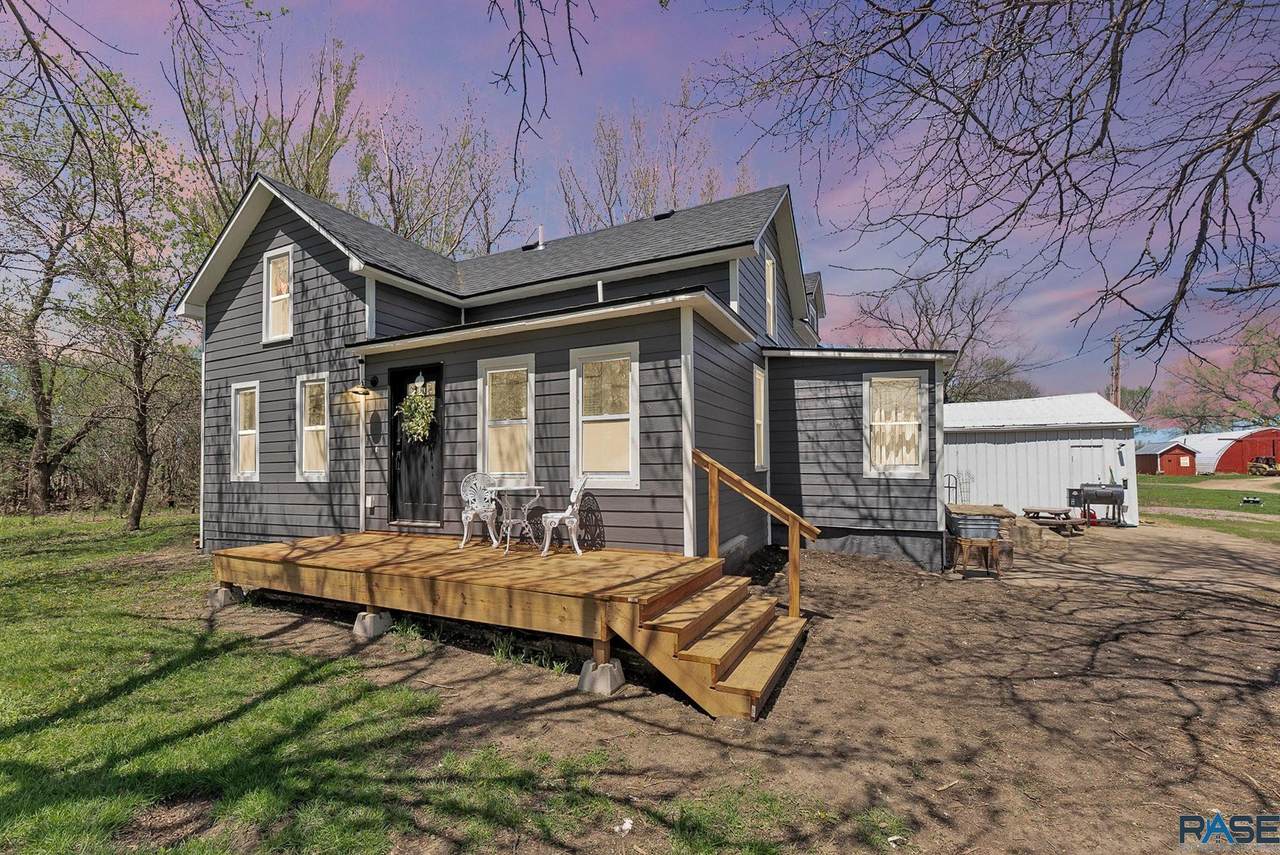 27758 470th Ave - Photo 1