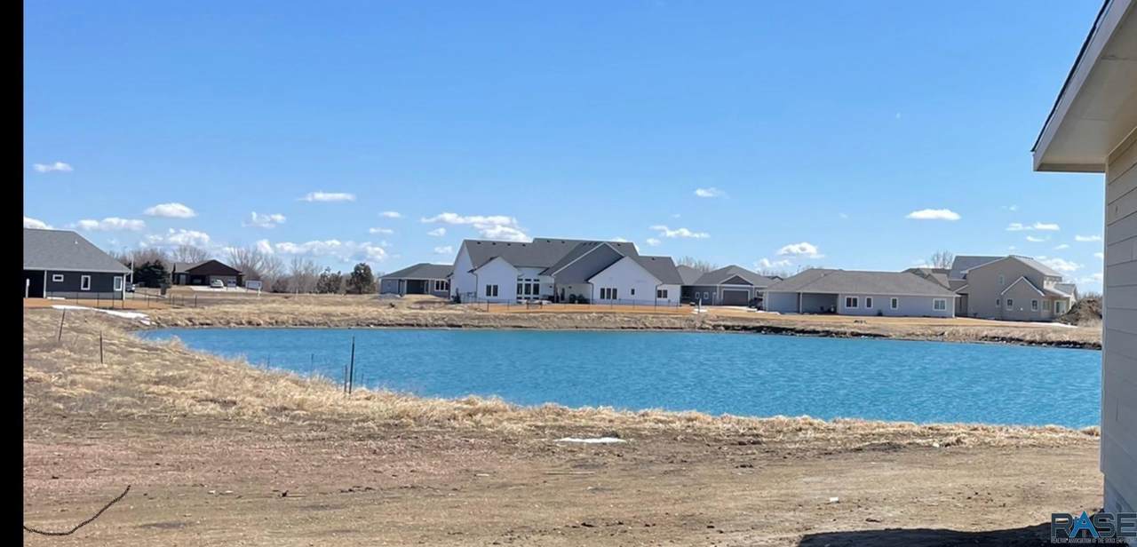 Lot 1 Block 1 Vandemark Ave - Photo 1