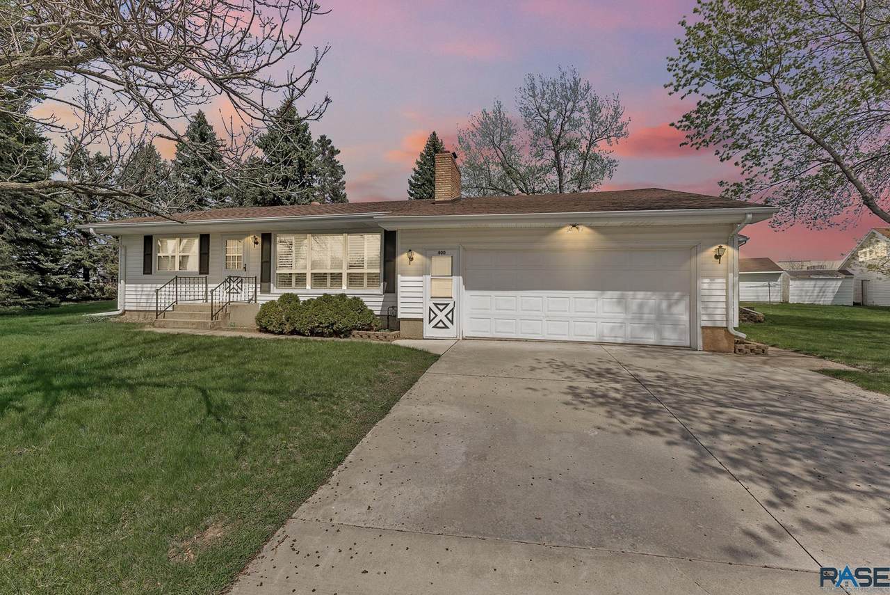 400 Bahnson Ave - Photo 1