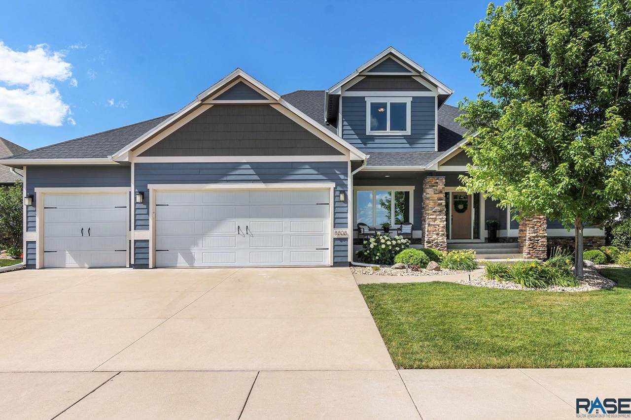 8808 Black Walnut St - Photo 1