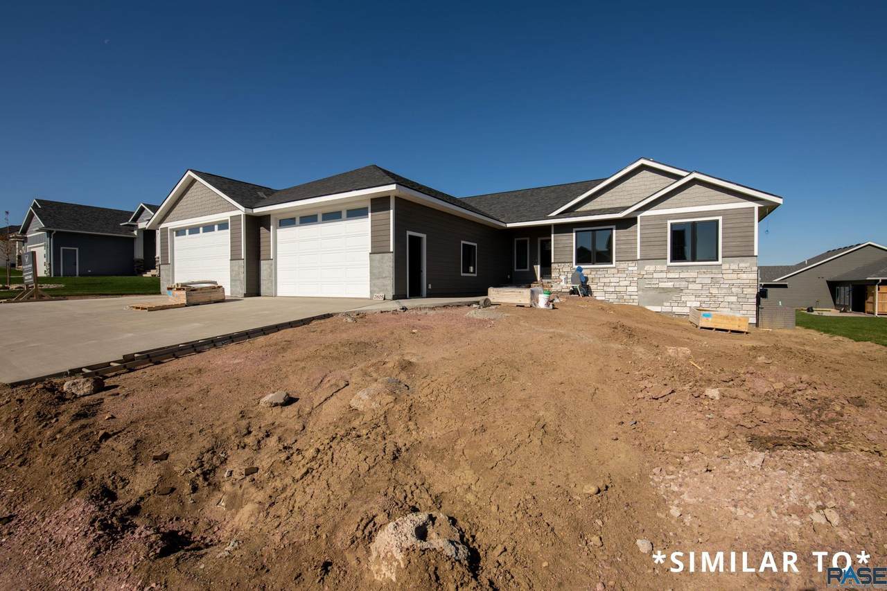 216 Wildcat Dr - Photo 1