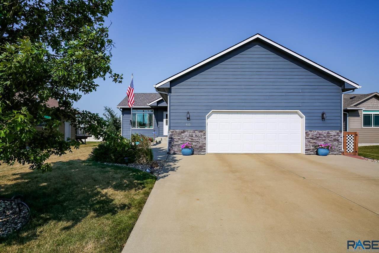 415 Adrianna Ave - Photo 1