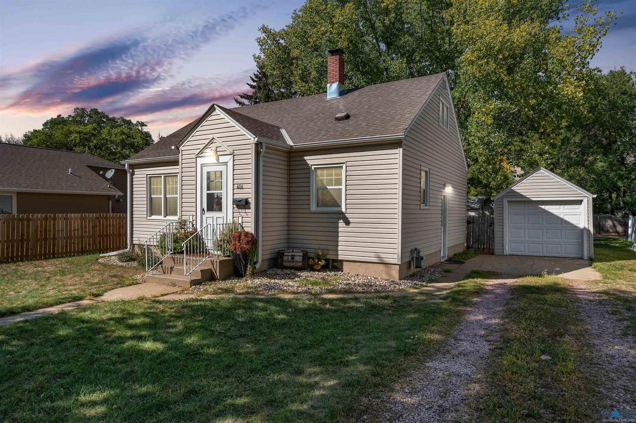 406 Cedar St - Photo 1