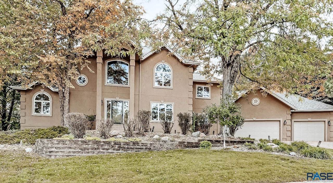 4400 Duluth Ave - Photo 1