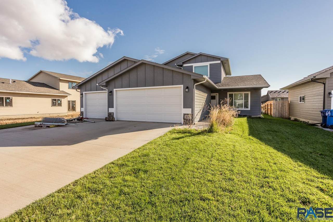 630 Everest Ave - Photo 1