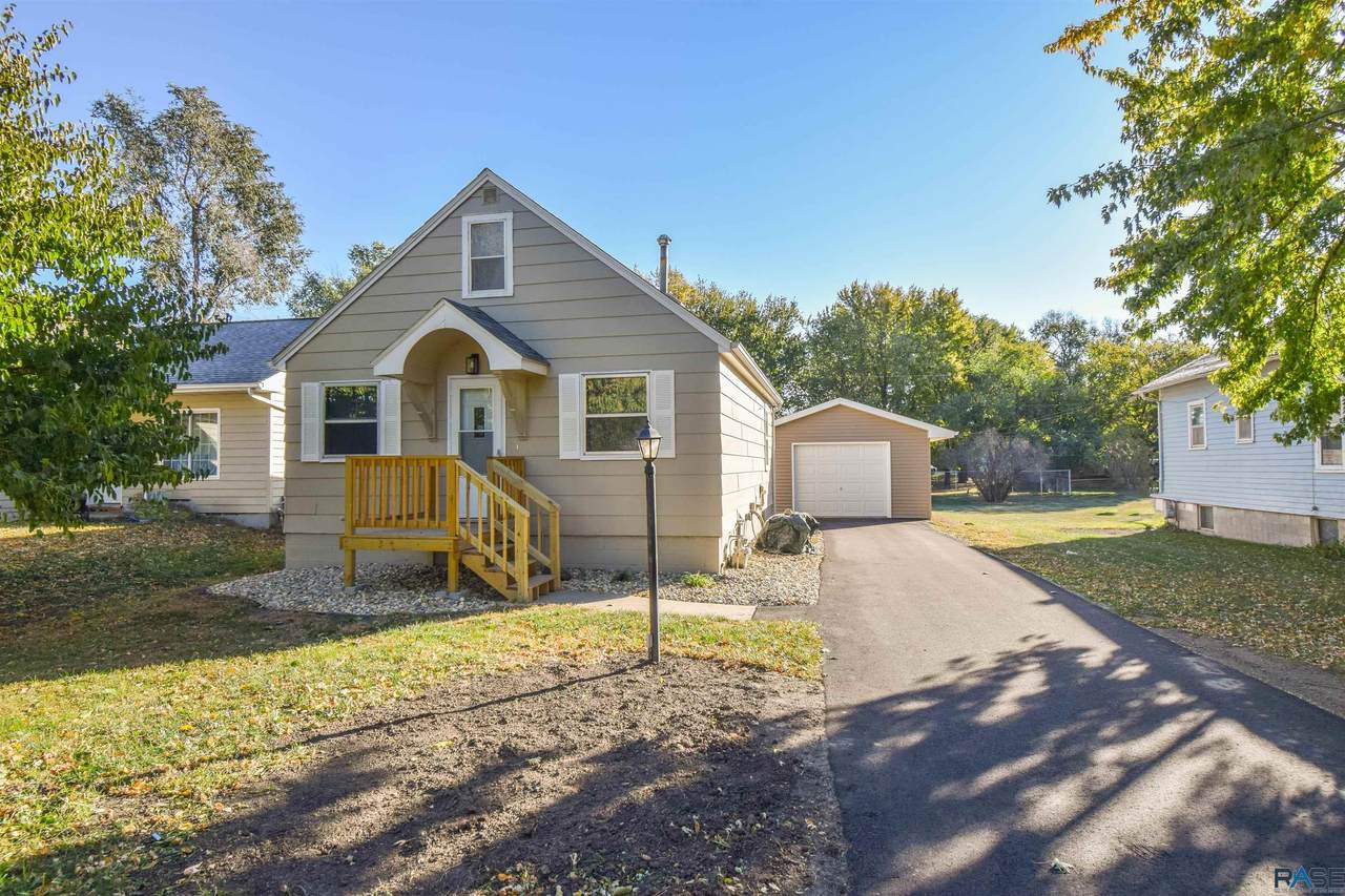 3500 9th Ave - Photo 1