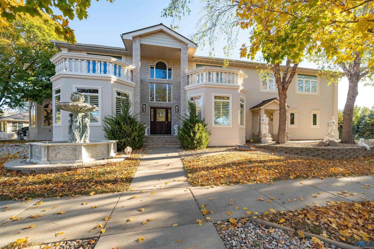420 Meadowlark Cir - Photo 1